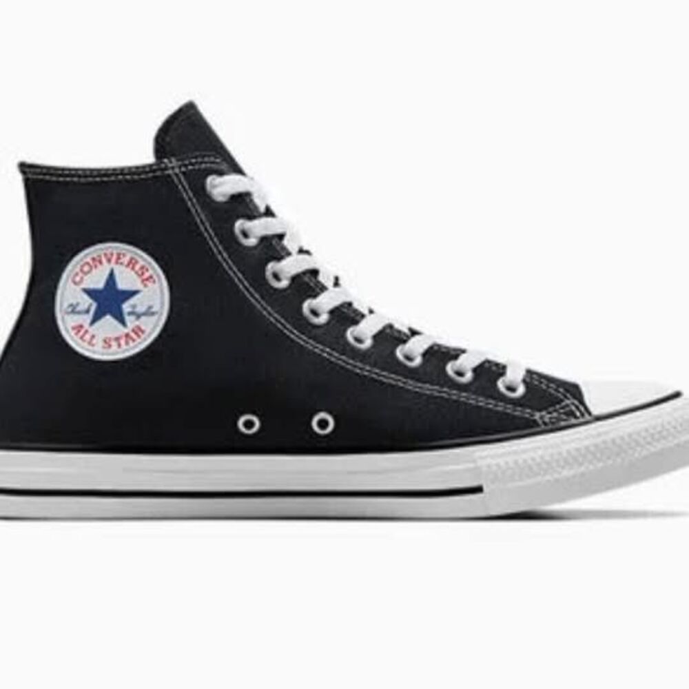 SALE. New- Converse Chuck Taylor All Star Canvas